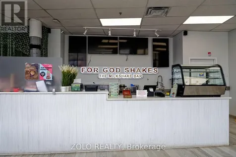 1050 Bank Street Ottawa ON K1S 3X2