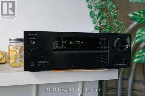 1050 Bank Street Ottawa ON K1S 3X2