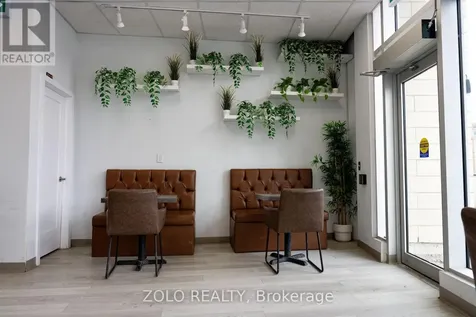 1050 Bank Street Ottawa ON K1S 3X2