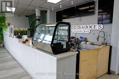 1050 Bank Street Ottawa ON K1S 3X2