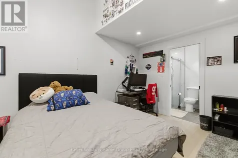 989 Northfield Drive East Woolwich ON N0B 1N0