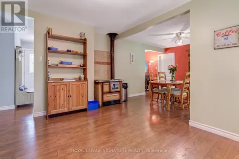 107 Nicole Boulevard Tiny ON L0L 2T0