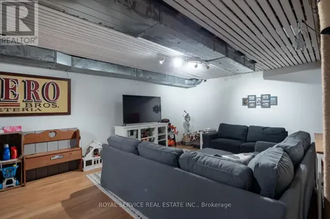 7166 Dale Road Hamilton Township ON L1A 3V6