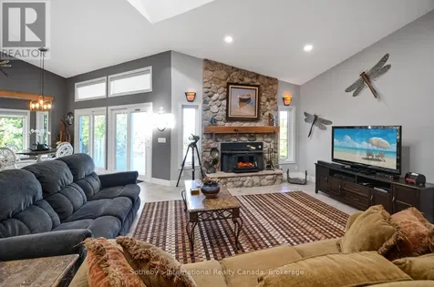 80 Corey Crescent Northern Bruce Peninsula ON N0H 2R0