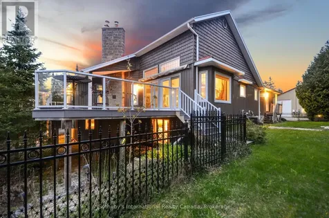 80 Corey Crescent Northern Bruce Peninsula ON N0H 2R0