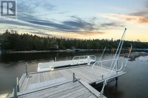 80 Corey Crescent Northern Bruce Peninsula ON N0H 2R0