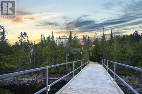 80 Corey Crescent Northern Bruce Peninsula ON N0H 2R0