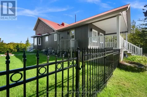 80 Corey Crescent Northern Bruce Peninsula ON N0H 2R0