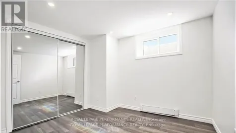 33 Majestic Drive North Ottawa ON K2G 1C6