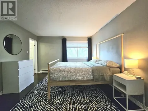 1403 Beaucourt Place Ottawa ON K4A 1W3