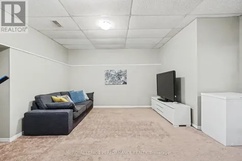 1403 Beaucourt Place Ottawa ON K4A 1W3