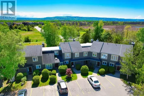 145 Fairway Crescent Collingwood ON L9Y 5B4