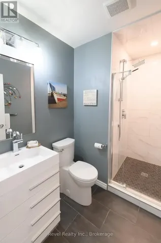 145 Fairway Crescent Collingwood ON L9Y 5B4