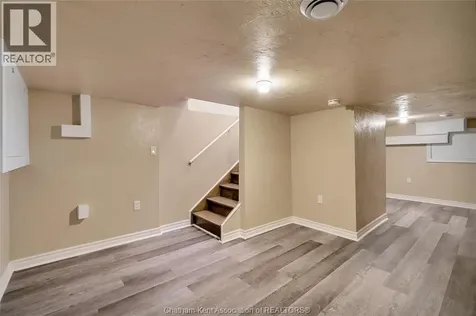 248 Park Avenue East Chatham ON N7M 3V9
