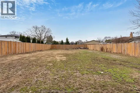248 Park Avenue East Chatham ON N7M 3V9