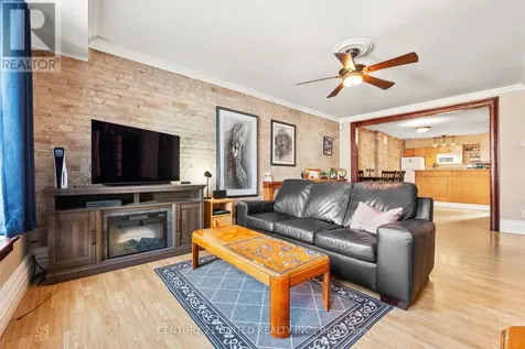 79 King Street West Cobourg ON K9A 2M4