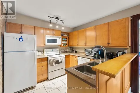 79 King Street West Cobourg ON K9A 2M4
