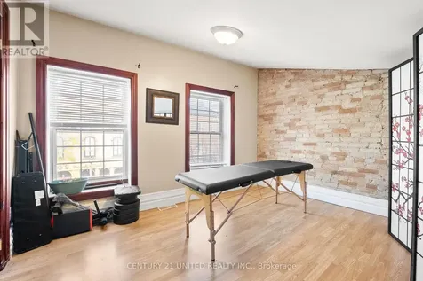 79 King Street West Cobourg ON K9A 2M4