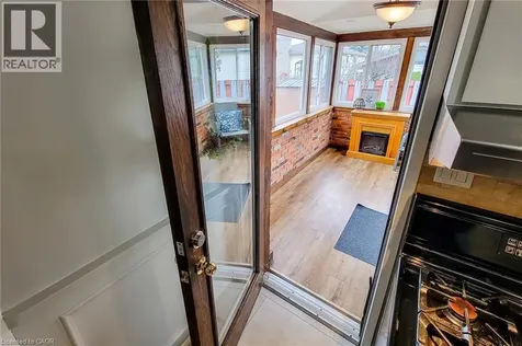 2 Ashwood Court Hamilton ON L8E 3E1