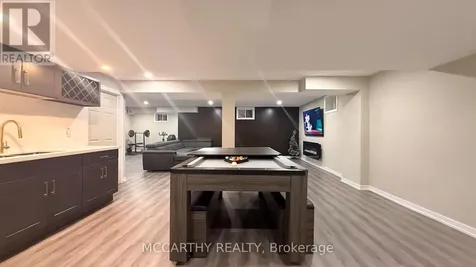 124 Johnson Drive Shelburne ON L9V 3V9
