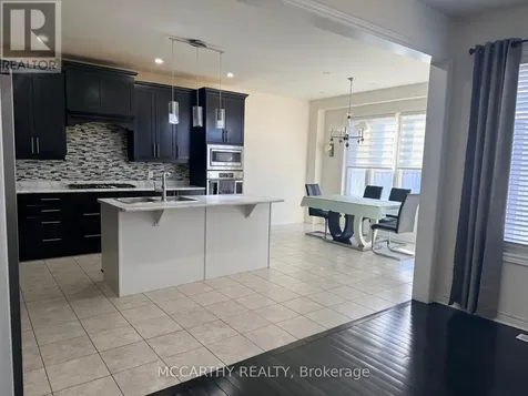 124 Johnson Drive Shelburne ON L9V 3V9