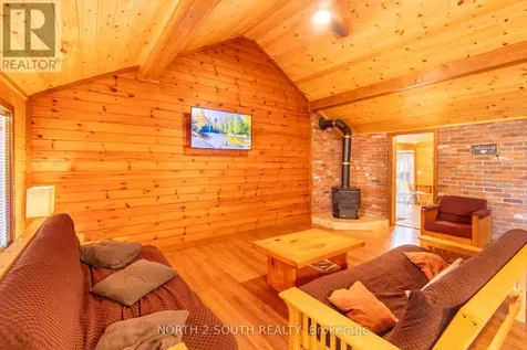 98 33rd Street North Wasaga Beach ON L9Z 2B9