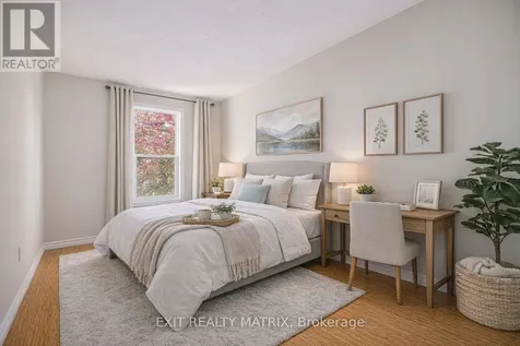 1432 Deavy Way East Ottawa ON K1E 2W8