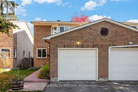 1432 Deavy Way East Ottawa ON K1E 2W8