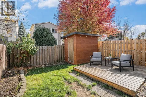 1432 Deavy Way East Ottawa ON K1E 2W8