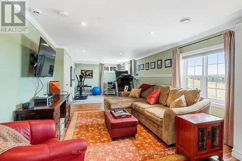 32 Jean Davey Road Cobourg ON K9A 0Y1