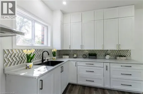 1411 56 Highway Glanbrook ON L0R 1P0