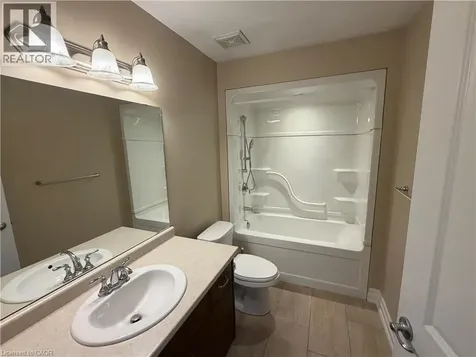 5 Jaczenko Terrace Hamilton ON L9B 1T8