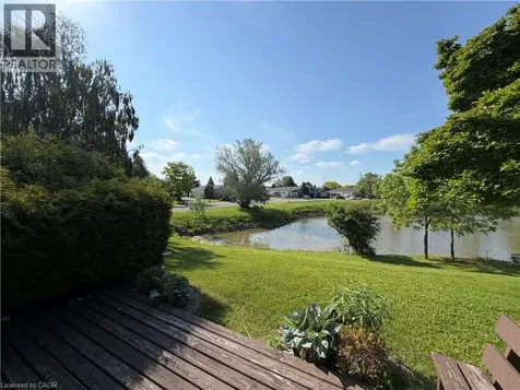 5 Jaczenko Terrace Hamilton ON L9B 1T8