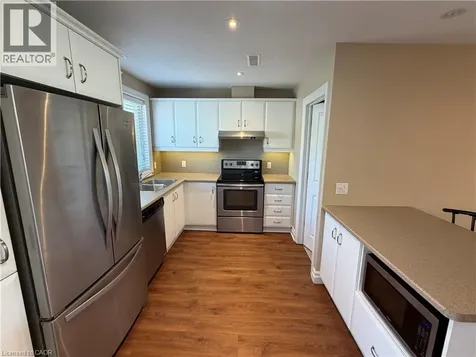 5 Jaczenko Terrace Hamilton ON L9B 1T8