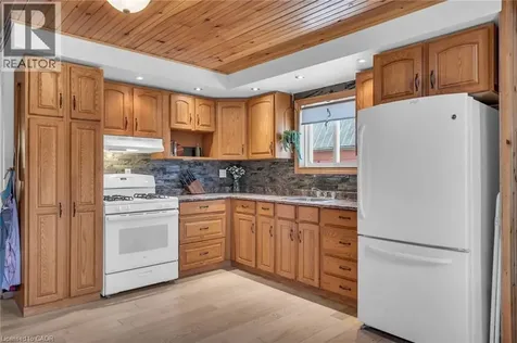 109 Mcnab Street East Port Dover ON N0A 1N0