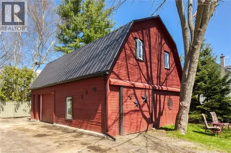 109 Mcnab Street East Port Dover ON N0A 1N0