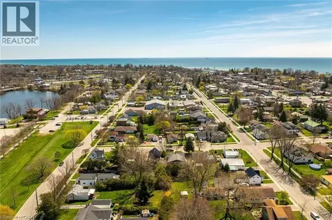 109 Mcnab Street East Port Dover ON N0A 1N0