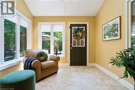 373 Brookview Court Ancaster ON L9G 4E6