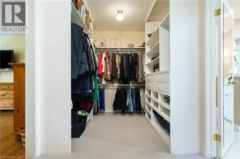 373 Brookview Court Ancaster ON L9G 4E6