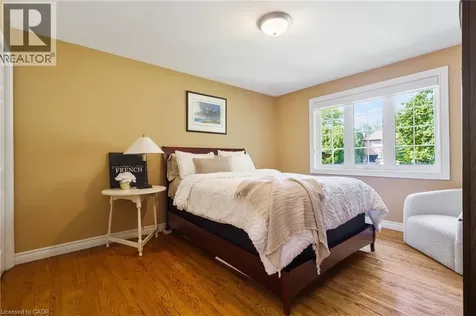 373 Brookview Court Ancaster ON L9G 4E6