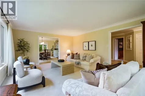373 Brookview Court Ancaster ON L9G 4E6
