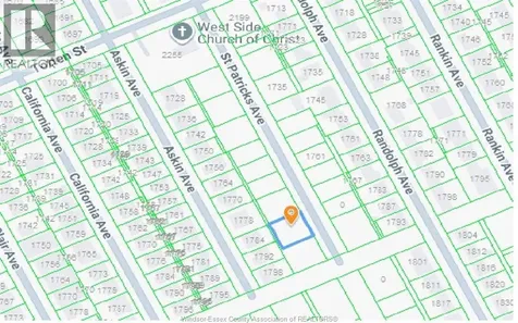 V/l St Patrick's Avenue Windsor ON N9B 3T9