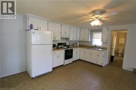 1343 King Street North Woolwich ON N0B 2N0