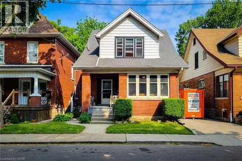 63 Carrick Avenue Hamilton ON L8M 2W4