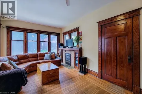 63 Carrick Avenue Hamilton ON L8M 2W4