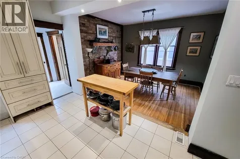63 Carrick Avenue Hamilton ON L8M 2W4