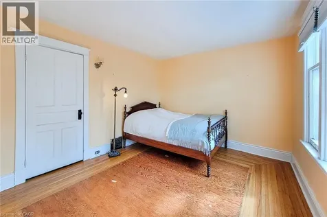 63 Carrick Avenue Hamilton ON L8M 2W4