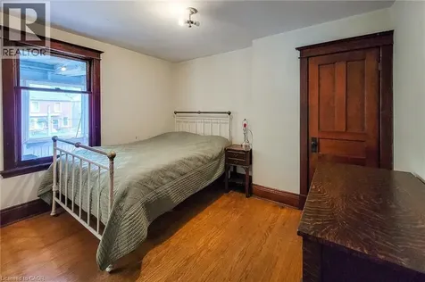 63 Carrick Avenue Hamilton ON L8M 2W4