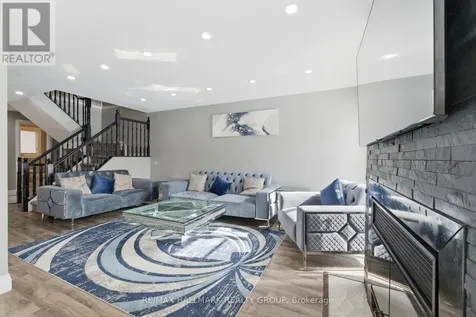 1924 Ashmont Street Ottawa ON K1C 7B9