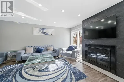 1924 Ashmont Street Ottawa ON K1C 7B9